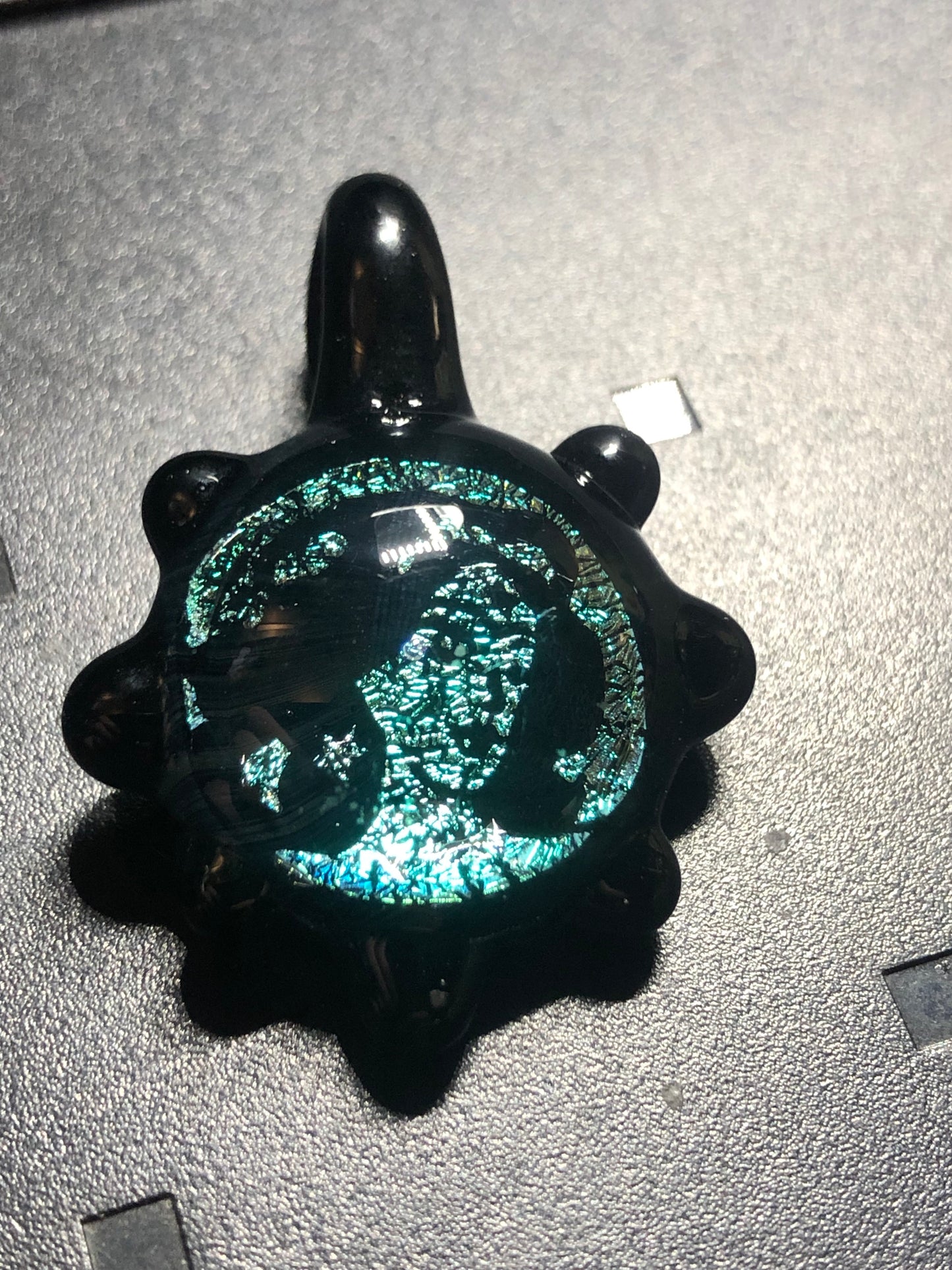 Boro Dichroic image 009
