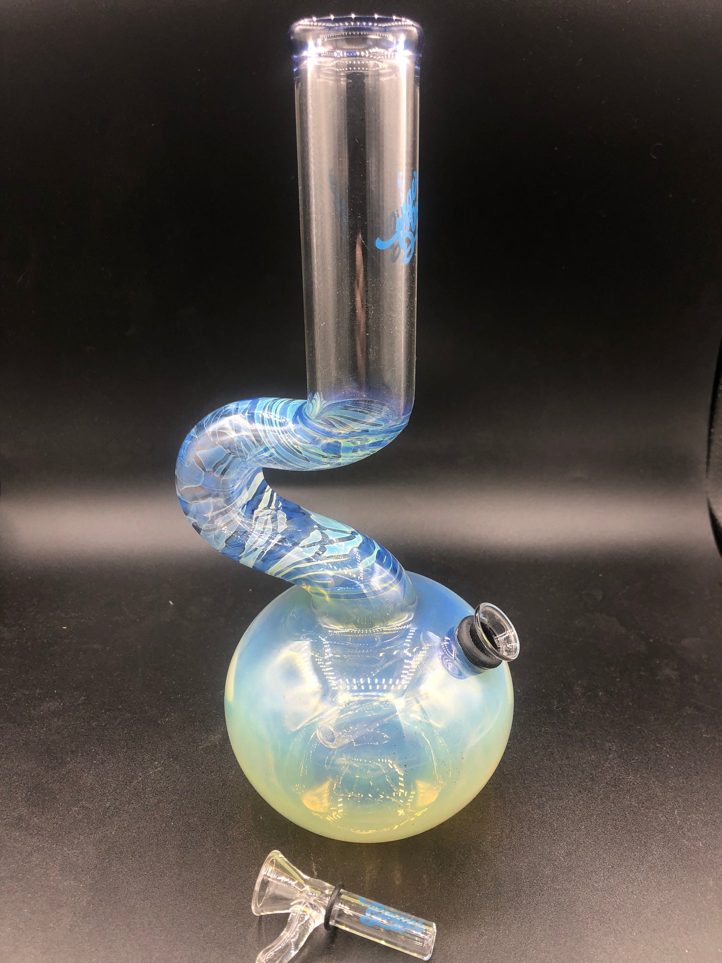 9 1/2” Grommet Style Med Mini Binger Bong 1007