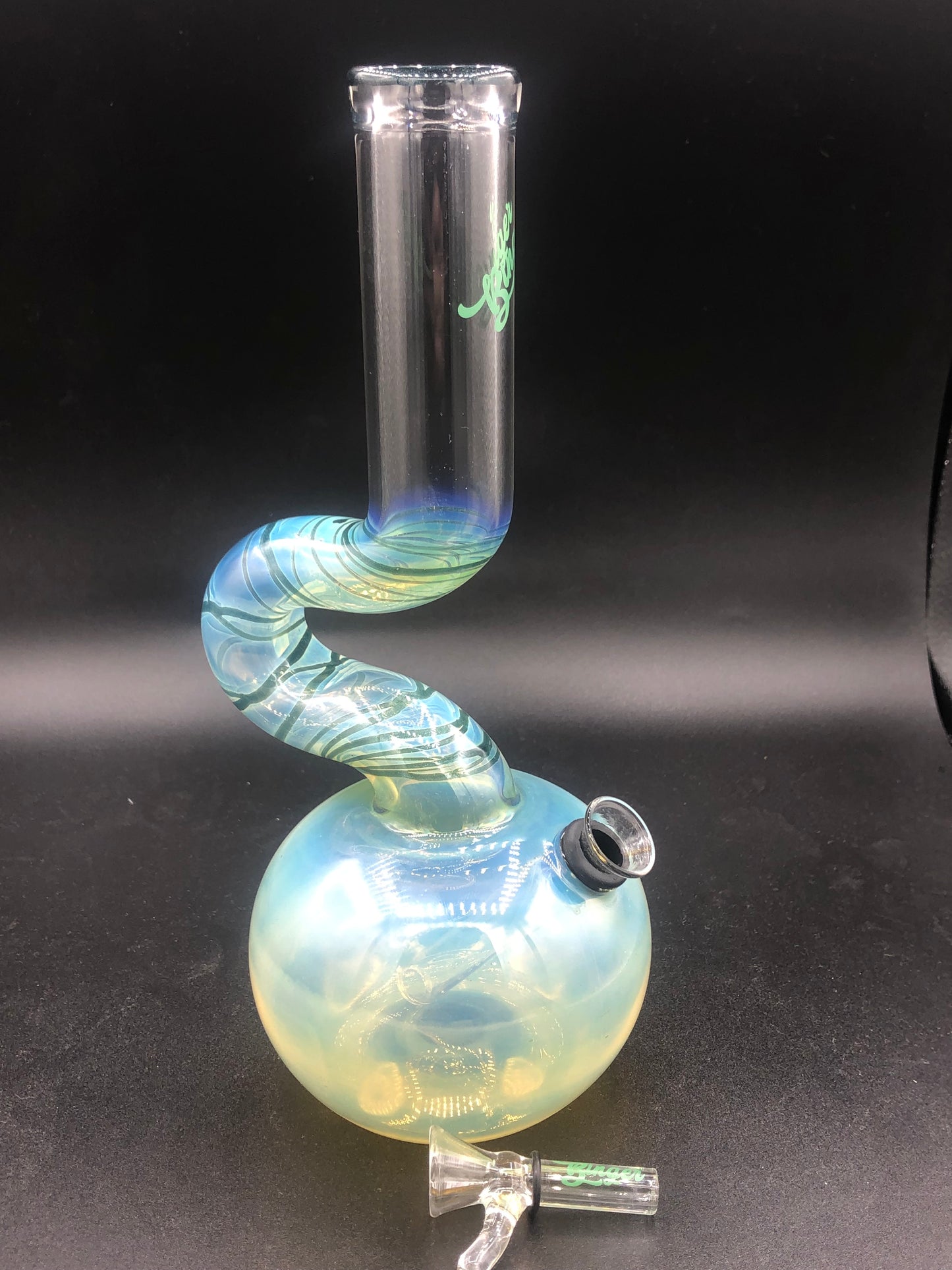 9 1/4” Grommet Style Med Mini Binger Bong 1006