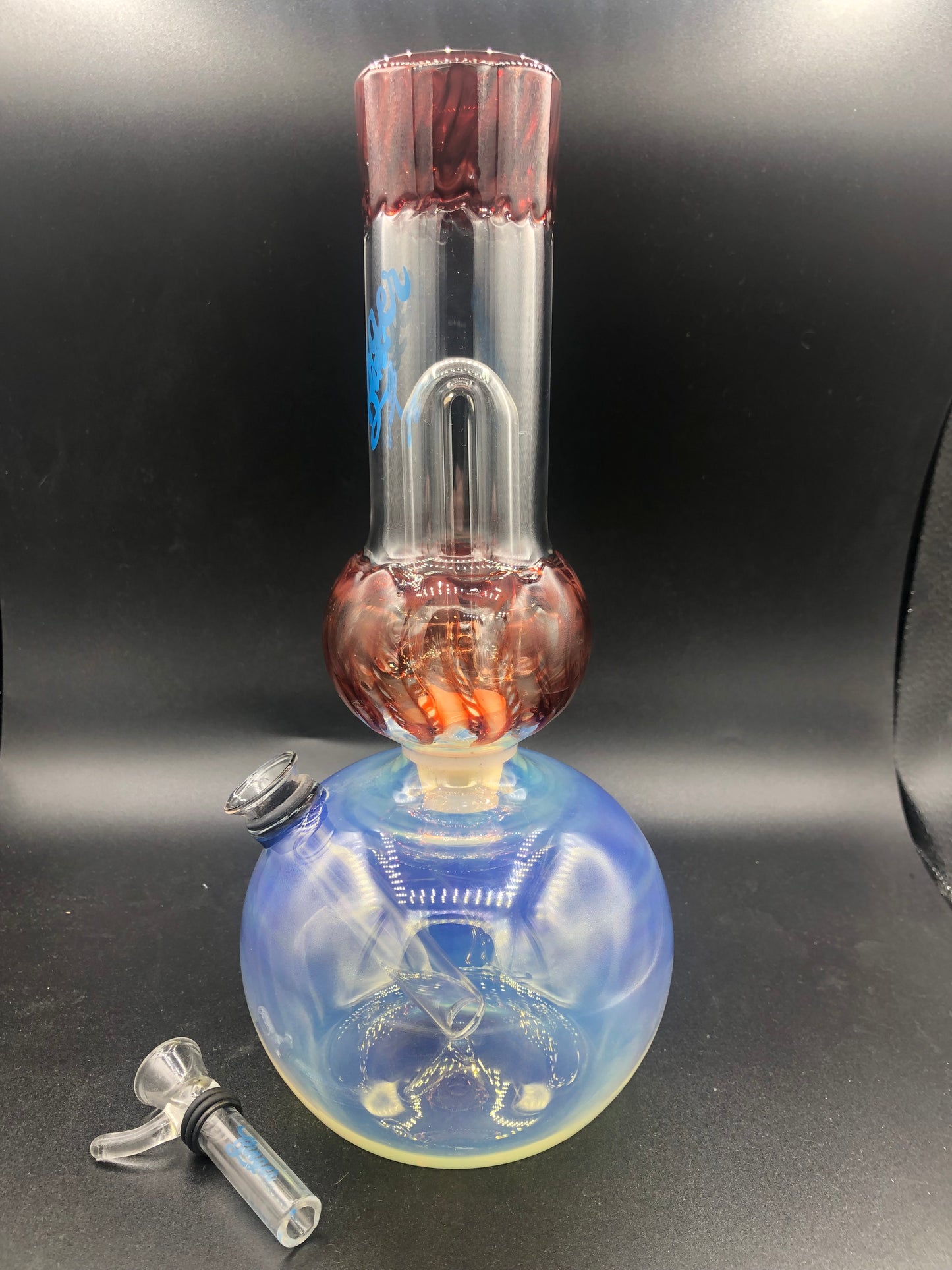 10 1/2” Grommet Style Double Perk Bong 001
