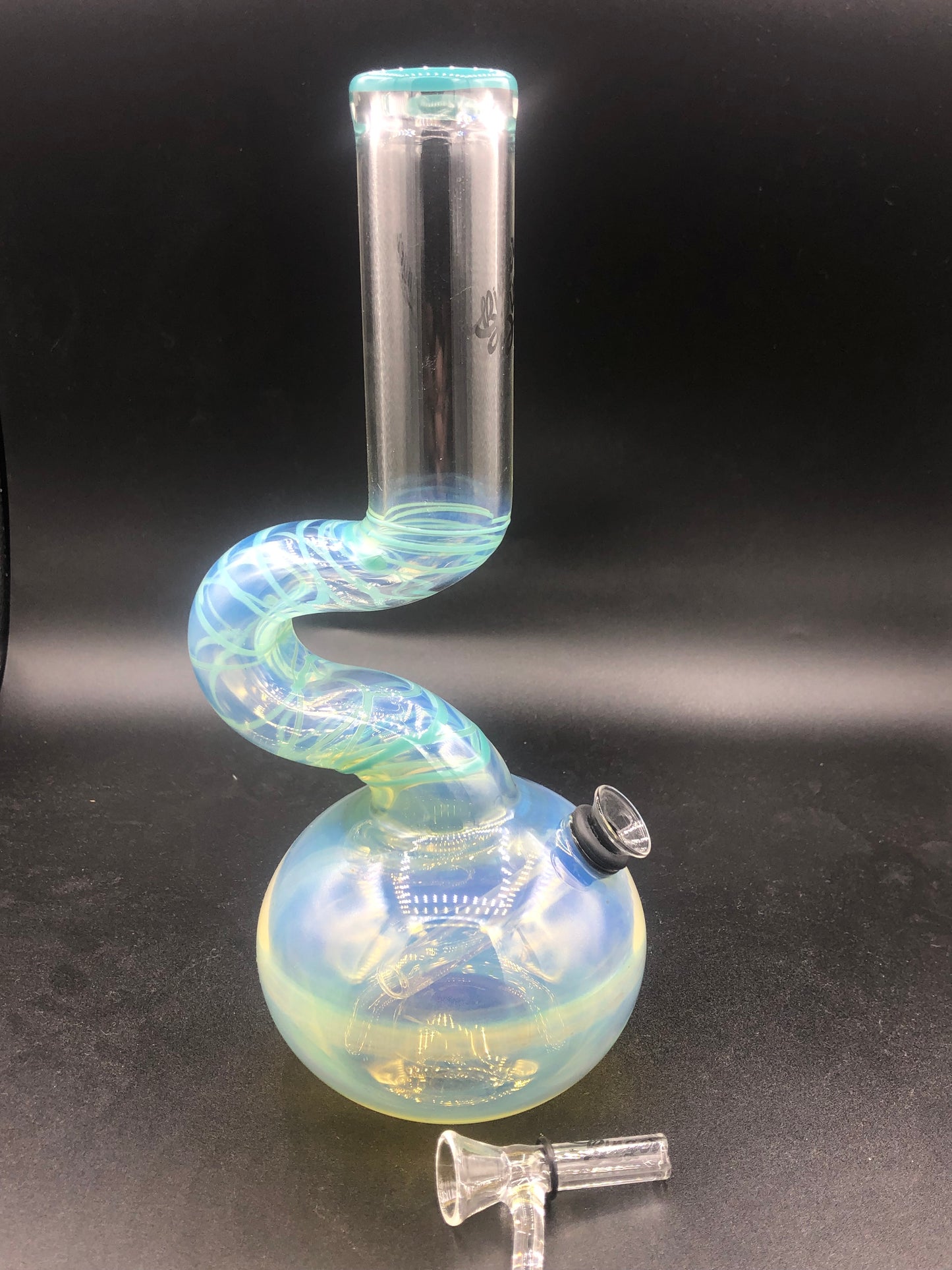 9” Grommet Style Med Mini Binger Bong 1005