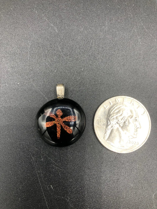 Dichro image pendant 002